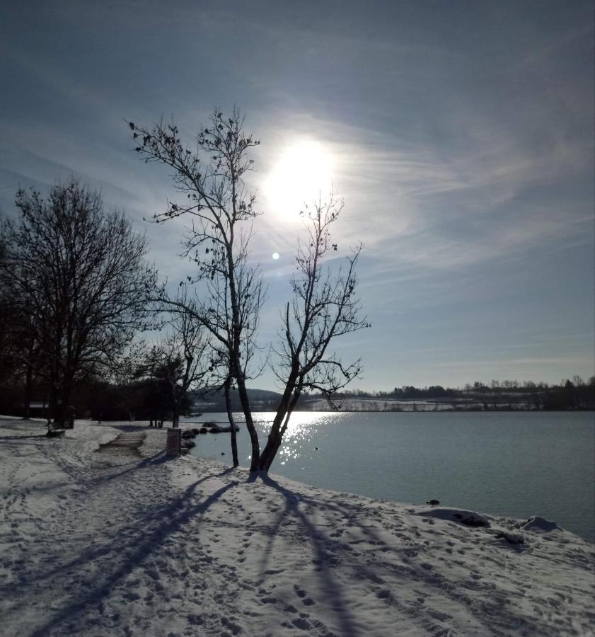 Chambre d'hôtes Comme une évidence Clairvaux-les-Lacs Esterno foto